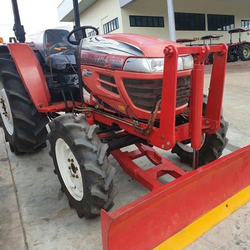 Dvojčinný hydraulický válec